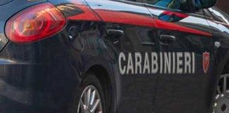 Aggressione in piazza Menotti Garibaldi, nordafricano accoltellato: è stabile. Caccia a due uomini