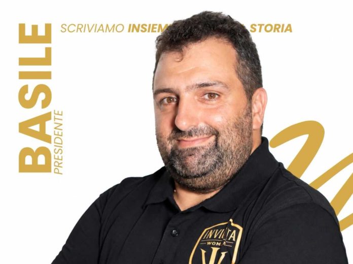 press <press@asdinvictawomen.it> Allegati 18:42 (2 minuti fa) a redazione Vincenzo Basile è il Presidente dell’Invicta Women